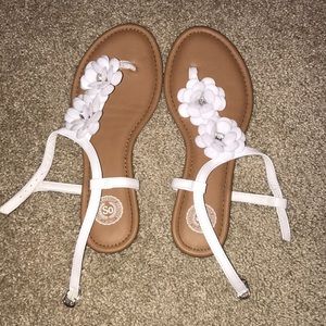 Adjustable sandals